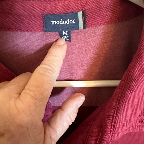 Mododoc Mens Classic-Fit  Red Long-Sleeve Button Casual Collar Shirt Size M - Picture 5 of 14